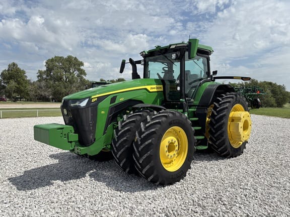 2023 John Deere 8R 410 Equipment Image0