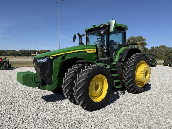 2023 John Deere 8R 410 Equipment Image0