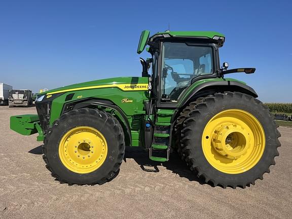 Image of John Deere 8R 410 Primary image