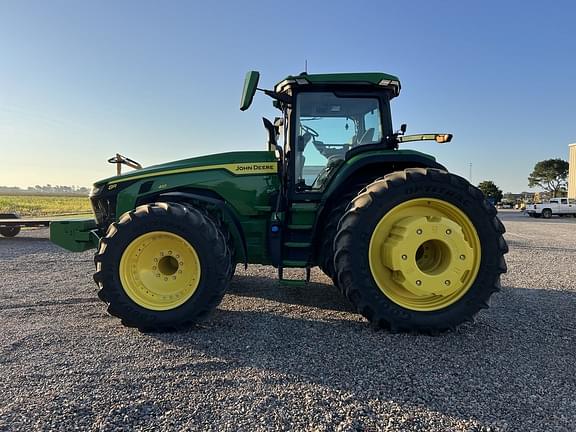 Image of John Deere 8R 410 equipment image 4