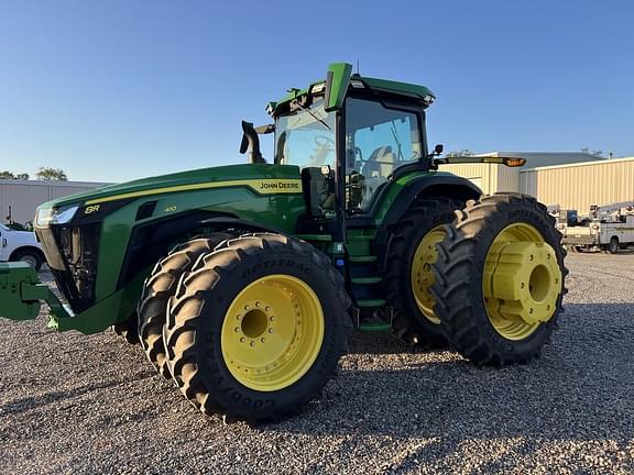 Image of John Deere 8R 410 equipment image 2