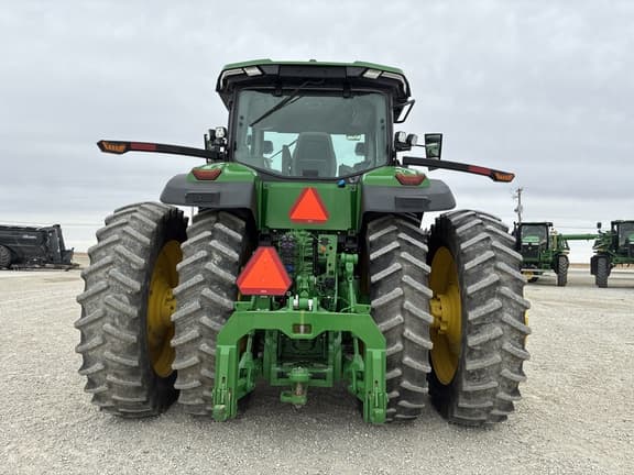 Image of John Deere 8R 410 equipment image 3