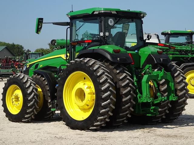 Image of John Deere 8R 410 equipment image 2