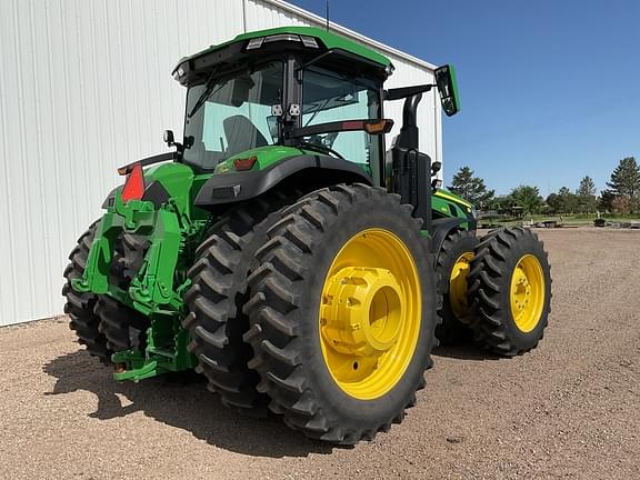 Image of John Deere 8R 410 equipment image 4