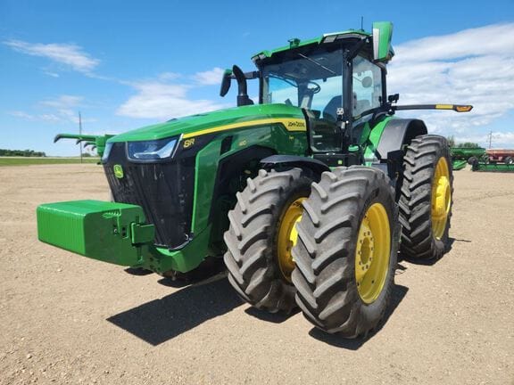 2023 John Deere 8R 410 Equipment Image0