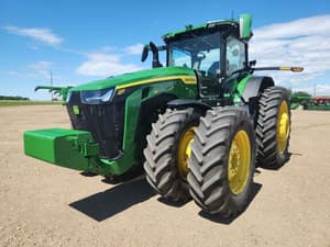 2023 John Deere 8R 410 Image