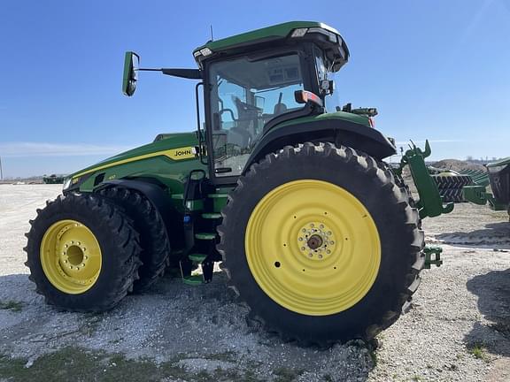 Image of John Deere 8R 410 equipment image 3