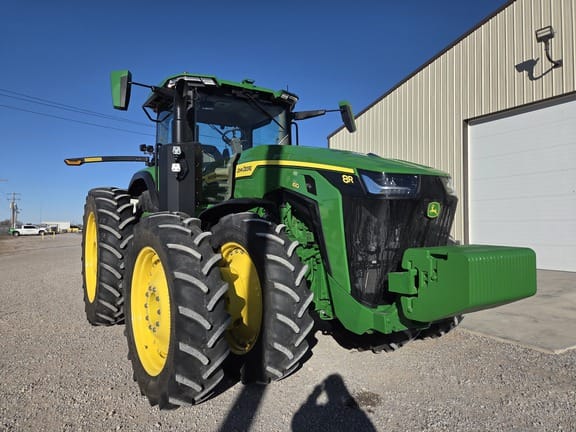 2023 John Deere 8R 410 Equipment Image0