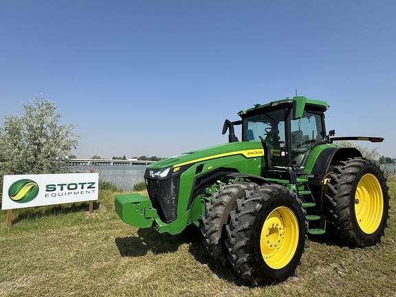 Image of John Deere 8R 410 Primary image