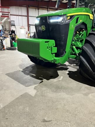 Image of John Deere 8R 410 equipment image 3