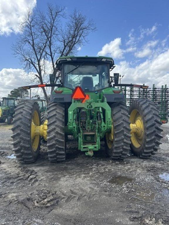 Image of John Deere 8R 410 equipment image 4