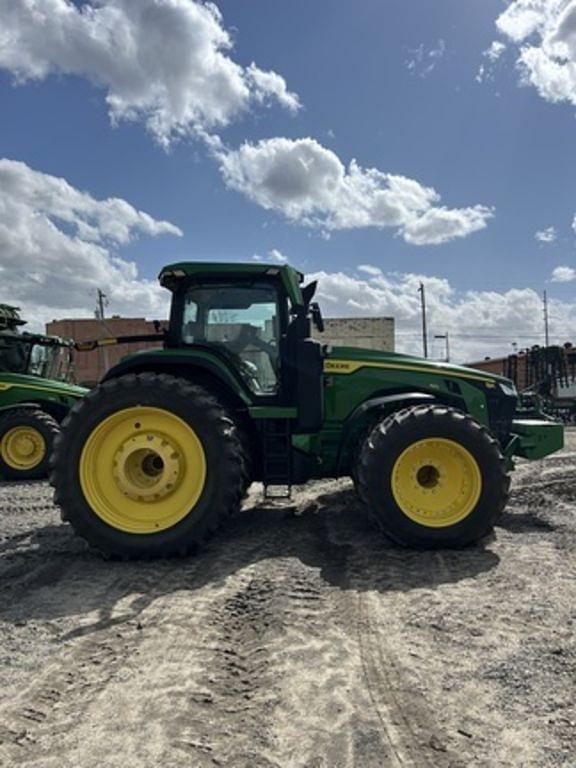 Image of John Deere 8R 410 Image 1