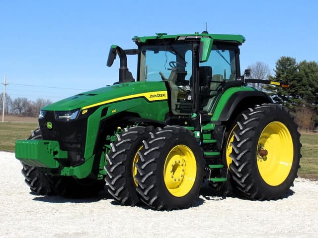 Image of John Deere 8R 410 equipment image 4