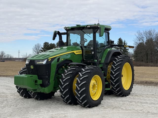 Image of John Deere 8R 410 equipment image 1