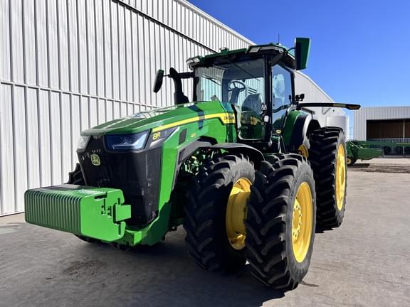 Image of John Deere 8R 410 equipment image 3