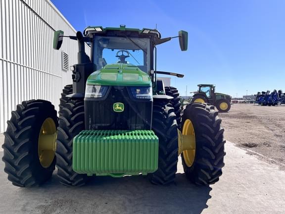Image of John Deere 8R 410 equipment image 2
