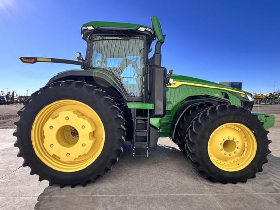 Image of John Deere 8R 410 Primary image
