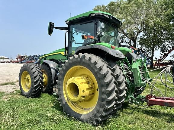 Image of John Deere 8R 410 equipment image 3