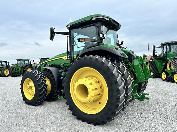 Image of John Deere 8R 410 equipment image 3