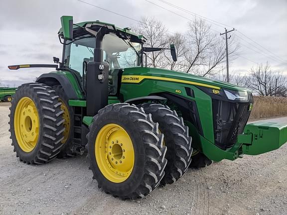 Image of John Deere 8R 410 equipment image 2