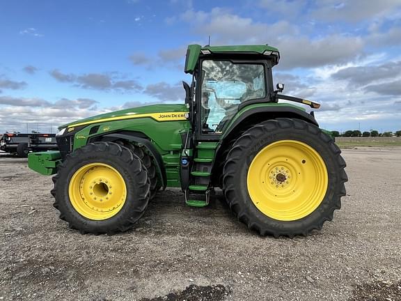 Image of John Deere 8R 410 equipment image 3