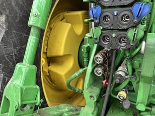 Main image John Deere 8R 410 11