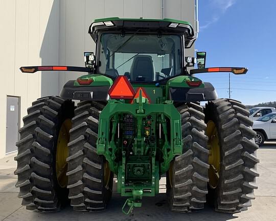 Image of John Deere 8R 410 equipment image 3