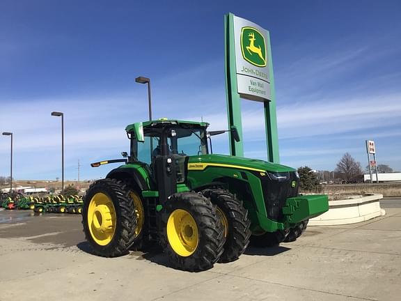 Image of John Deere 8R 410 equipment image 2