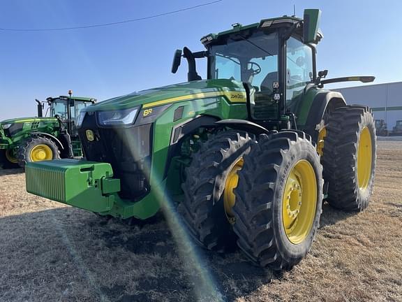 Image of John Deere 8R 410 equipment image 3