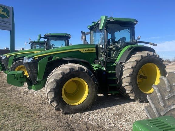 2023 John Deere 8R 410 Equipment Image0