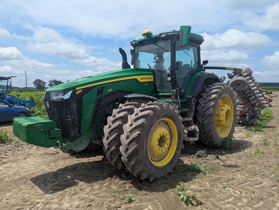Image of John Deere 8R 410 Primary image