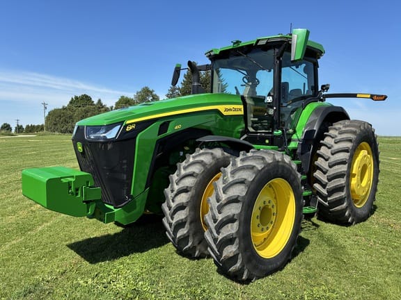 2023 John Deere 8R 410 Equipment Image0