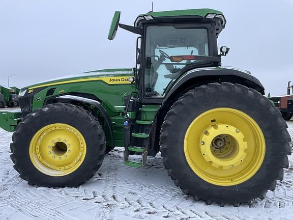 Image of John Deere 8R 410 Primary image