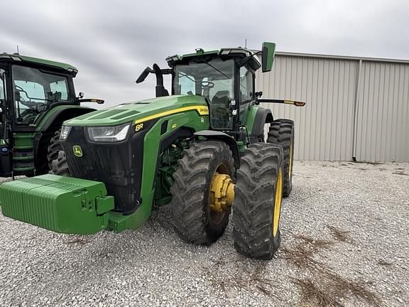 Image of John Deere 8R 410 equipment image 2