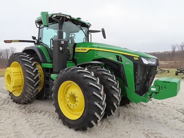 Image of John Deere 8R 410 equipment image 4