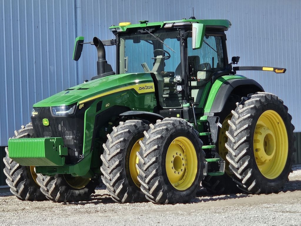 2023 John Deere 8R 410 Equipment Image0
