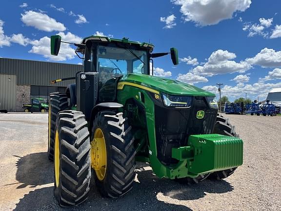 Image of John Deere 8R 410 equipment image 4