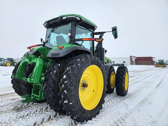 Image of John Deere 8R 410 equipment image 2