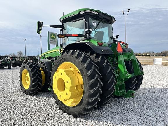 Image of John Deere 8R 410 equipment image 2