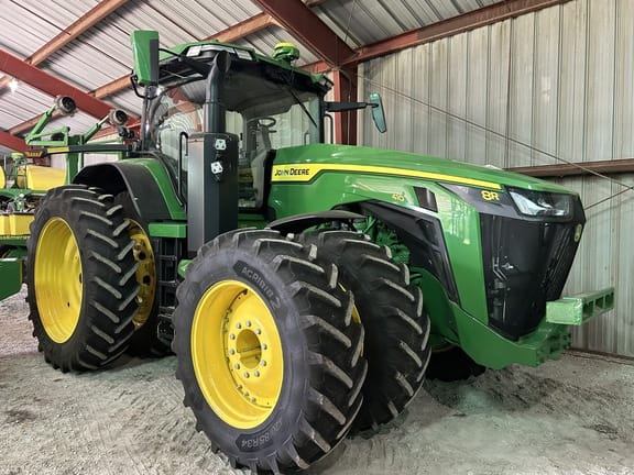 2023 John Deere 8R 410 Equipment Image0