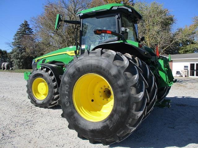 Image of John Deere 8R 410 equipment image 4