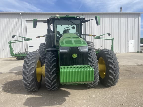 Image of John Deere 8R 410 equipment image 4