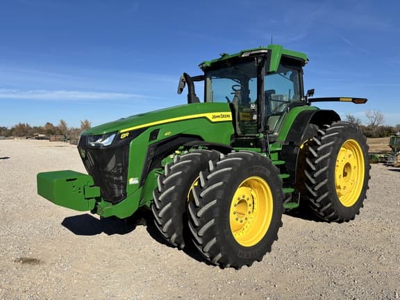 Image of John Deere 8R 410 Primary image