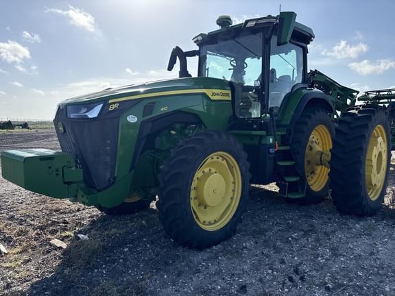 Image of John Deere 8R 410 Primary image