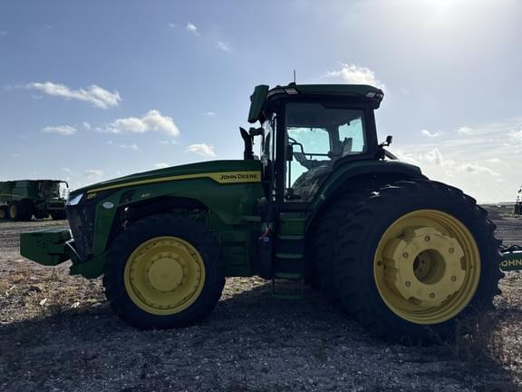 Image of John Deere 8R 410 equipment image 3
