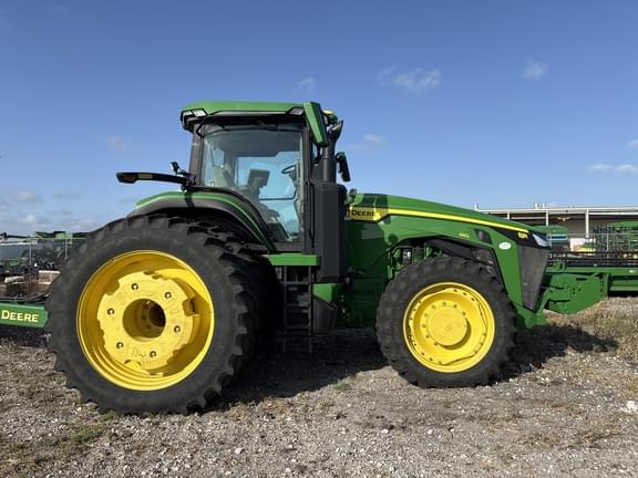 Image of John Deere 8R 410 equipment image 1