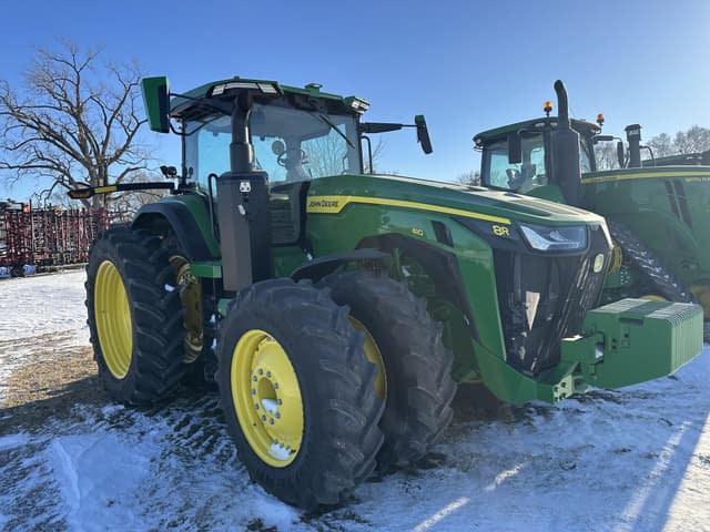 Image of John Deere 8R 410 equipment image 2