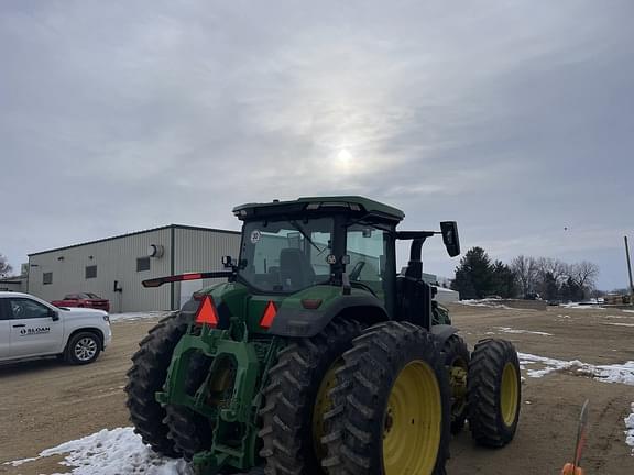 Image of John Deere 8R 410 equipment image 4