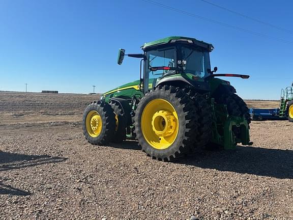 Image of John Deere 8R 410 equipment image 2