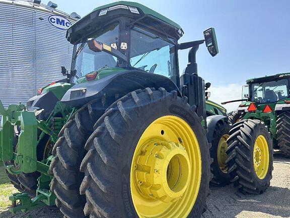 Image of John Deere 8R 410 equipment image 2